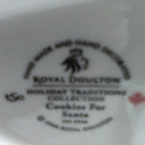 Royal Dolton 2006, Porcelain Cookies For Santa Figurine - Picture 12 of 15